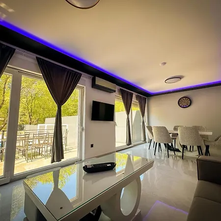 Villa Luxury River